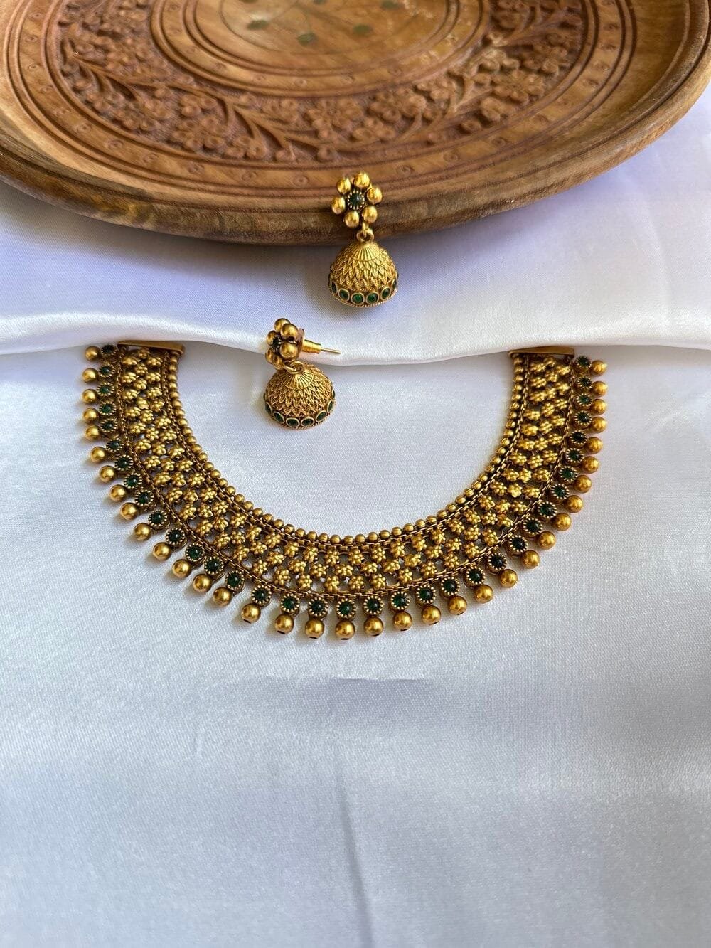 Antique emerald set