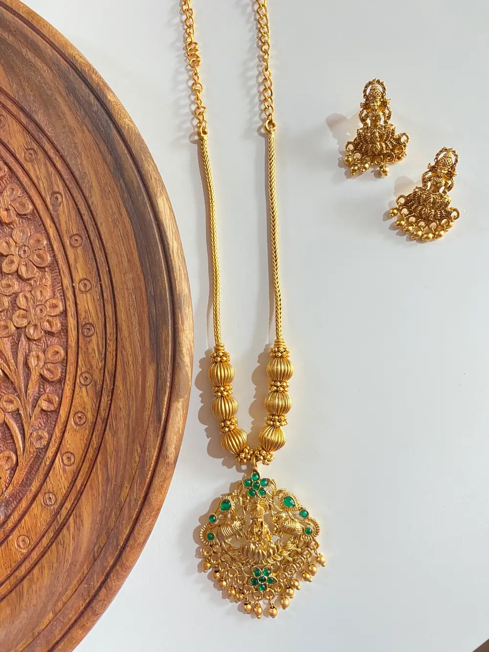 Emerald Short chain