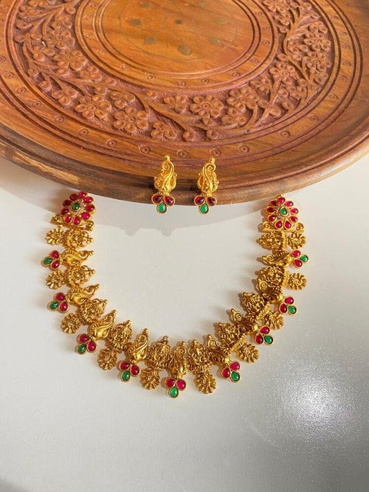 Multicolour temple set