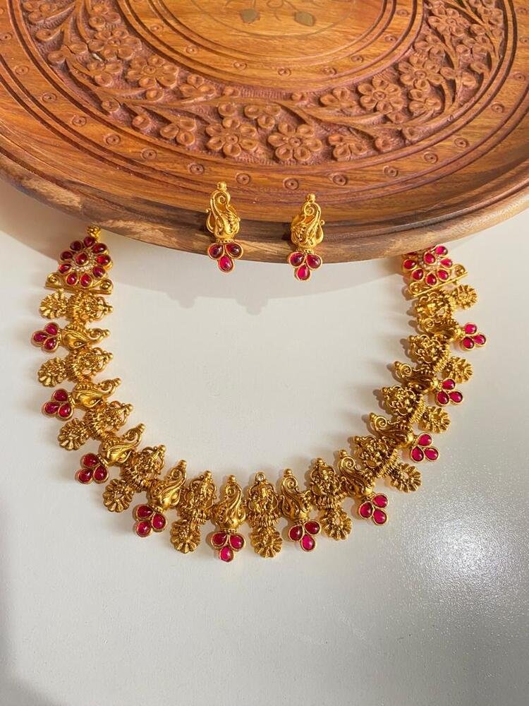 Ruby temple set