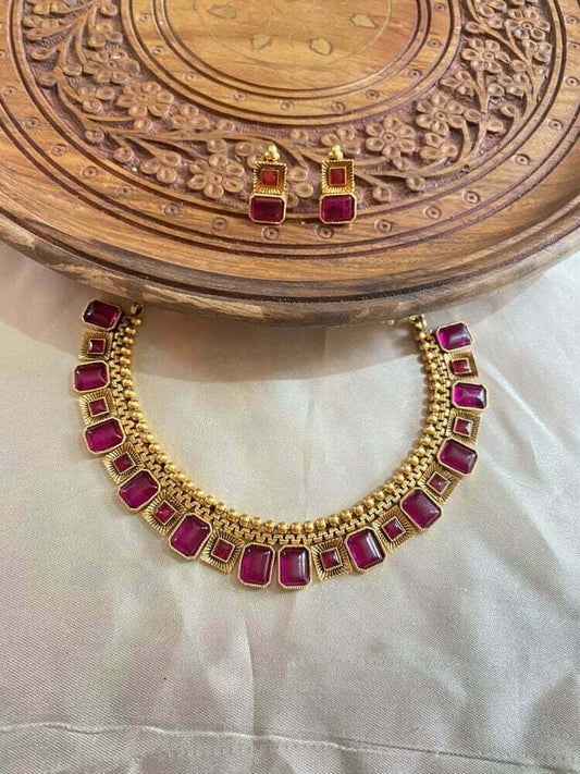 Ruby neckset